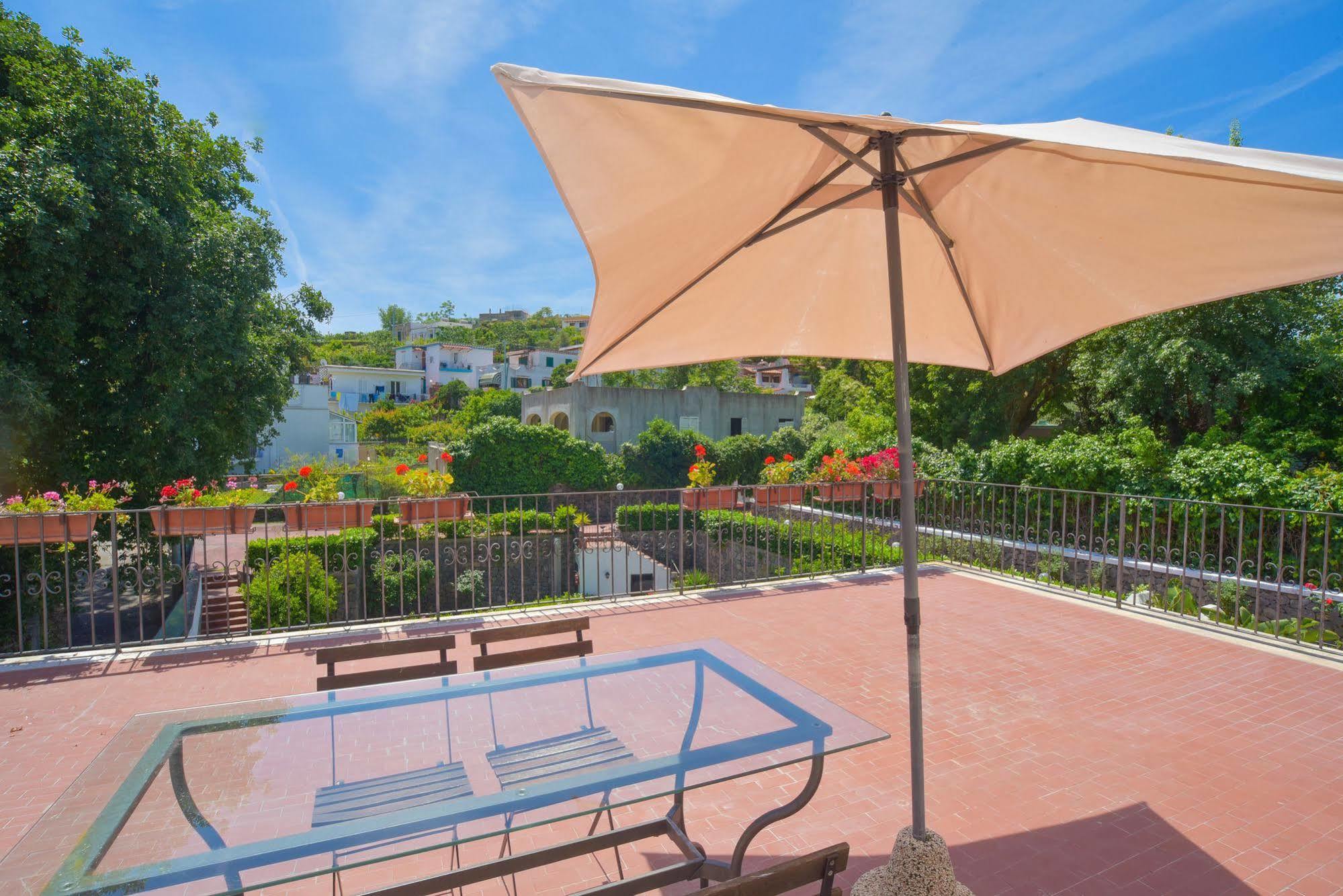 Residence Aegidius Ischia Kültér fotó
